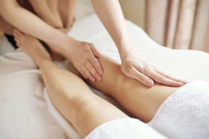 Kosmetische Lymphdrainagen-Massage